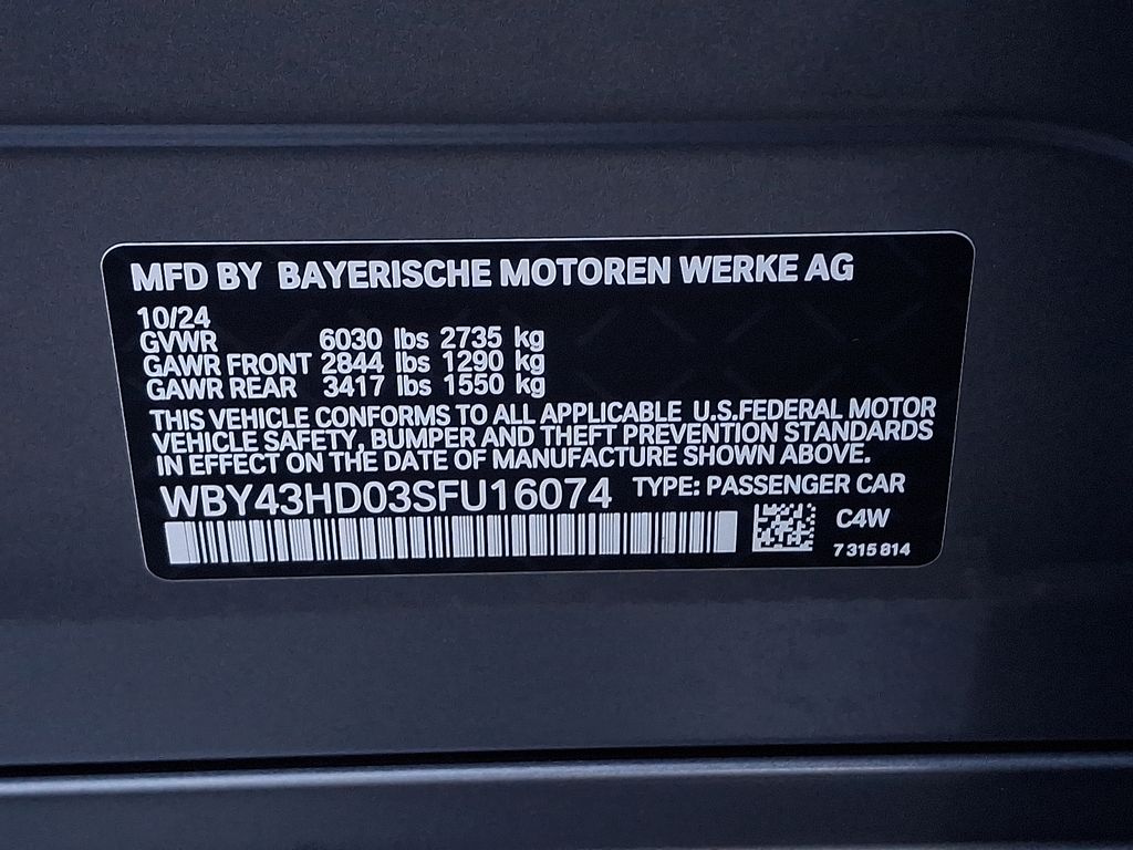 Thumbnail: 2025 BMW i4 - 27