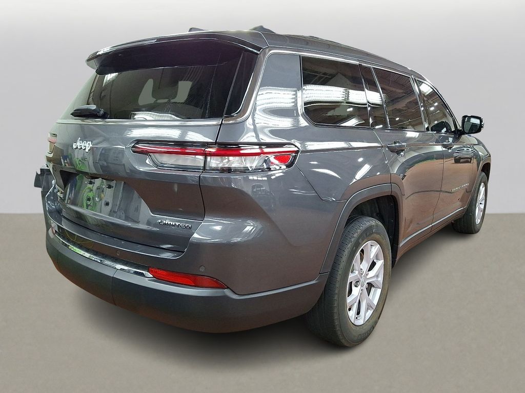 Thumbnail: 2022 Jeep Grand Cherokee - 4