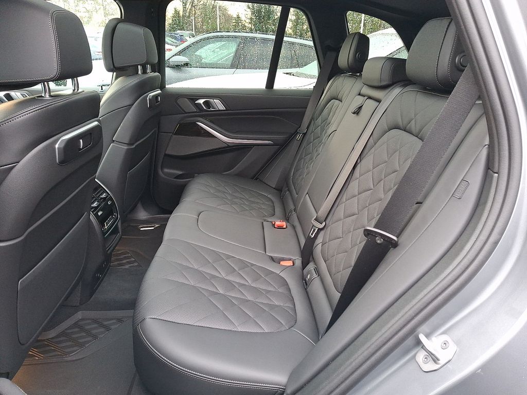 Thumbnail: 2026 BMW X5 - 7