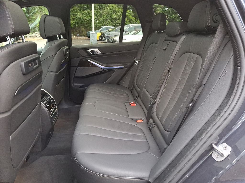 Thumbnail: 2019 BMW X5 - 7