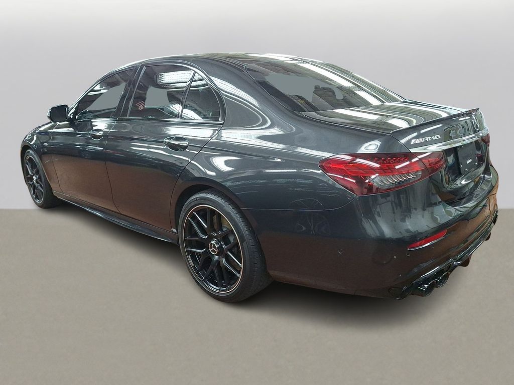 Thumbnail: 2022 Mercedes-Benz E-Class - 5