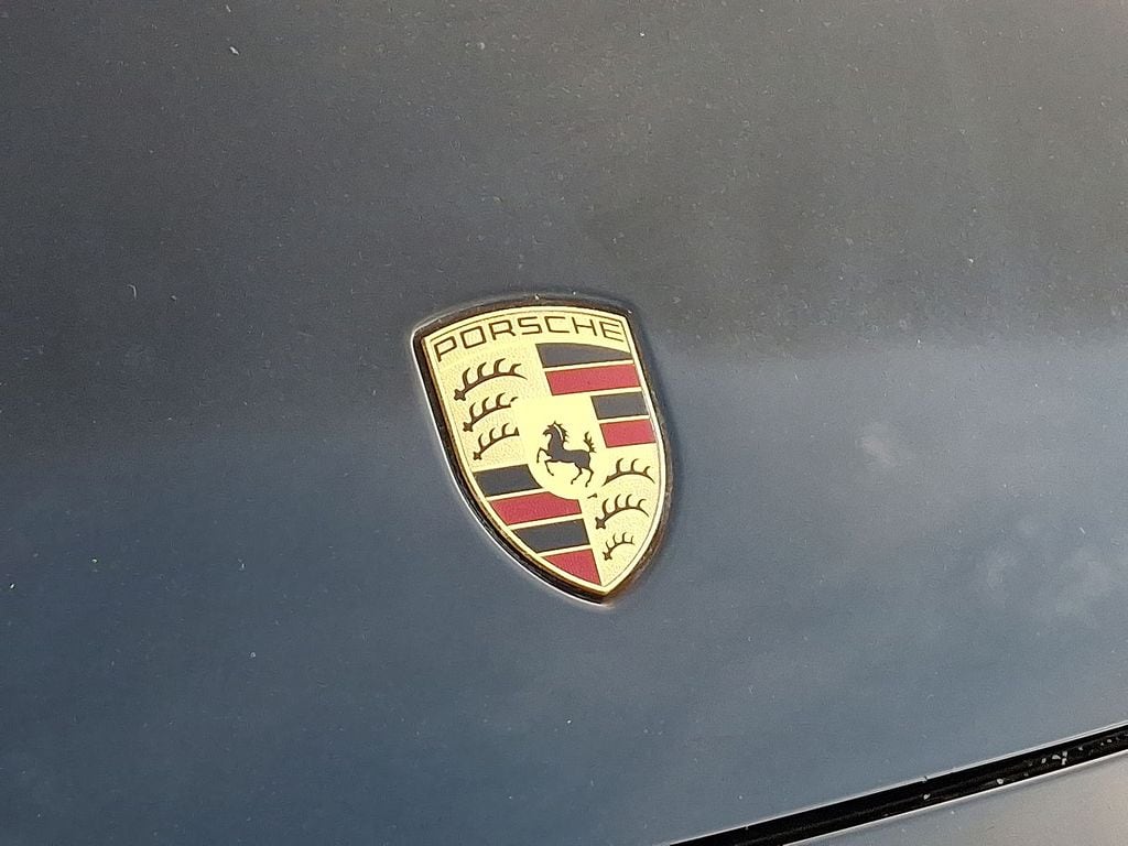Thumbnail: 2015 Porsche Panamera - 27