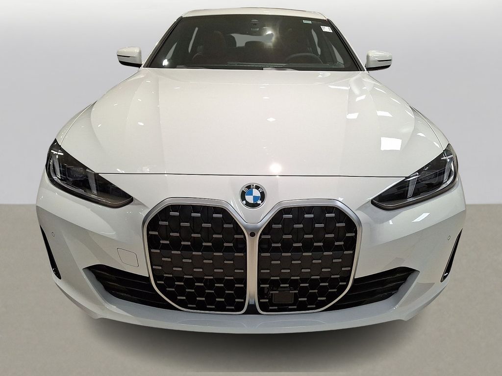 Thumbnail: 2026 BMW 4 Series - 2