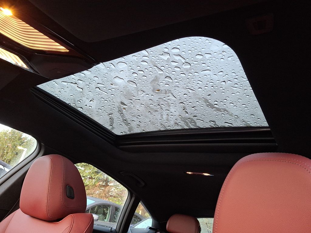 Thumbnail: 2023 BMW i4 - 11