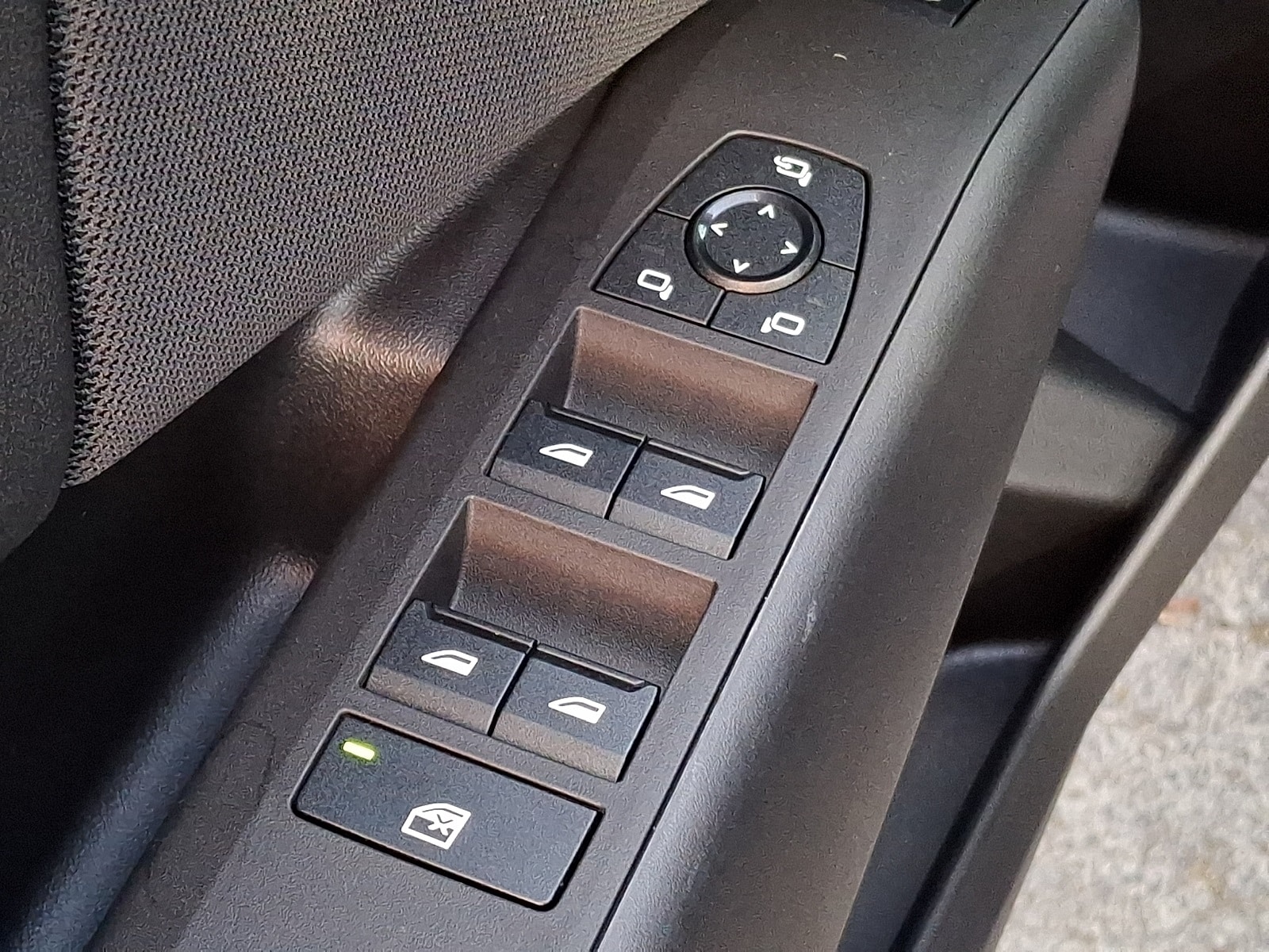 Thumbnail: 2025 BMW X3 - 24