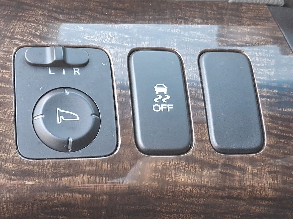 Thumbnail: 2011 Acura MDX - 22