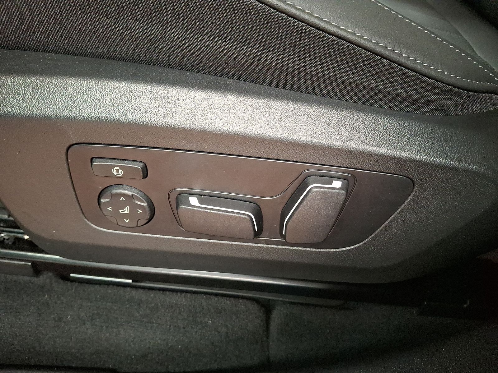 Thumbnail: 2025 BMW X3 - 10