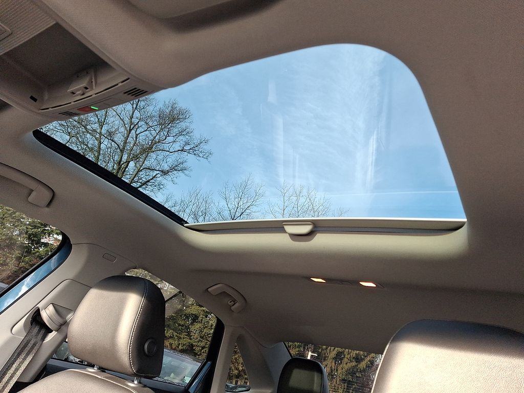 Thumbnail: 2021 Volkswagen Jetta - 11