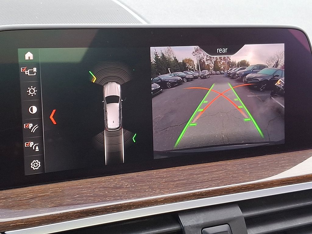 Thumbnail: 2021 BMW X3 - 15