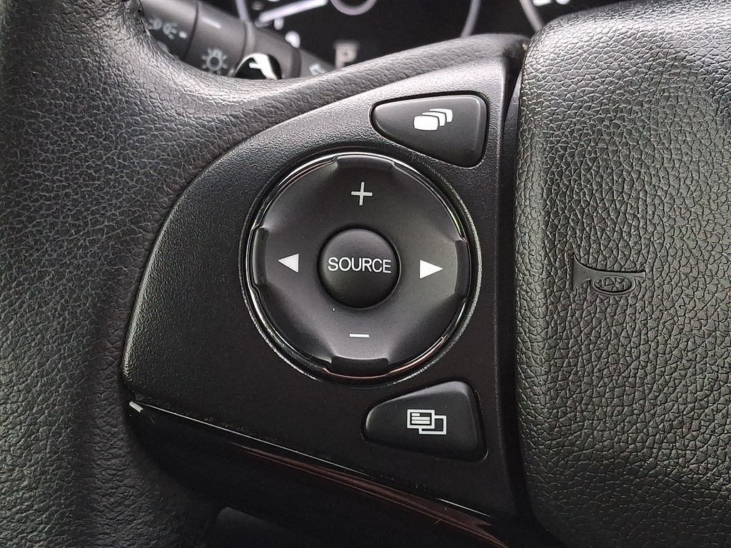 Thumbnail: 2019 Honda HR-V - 16