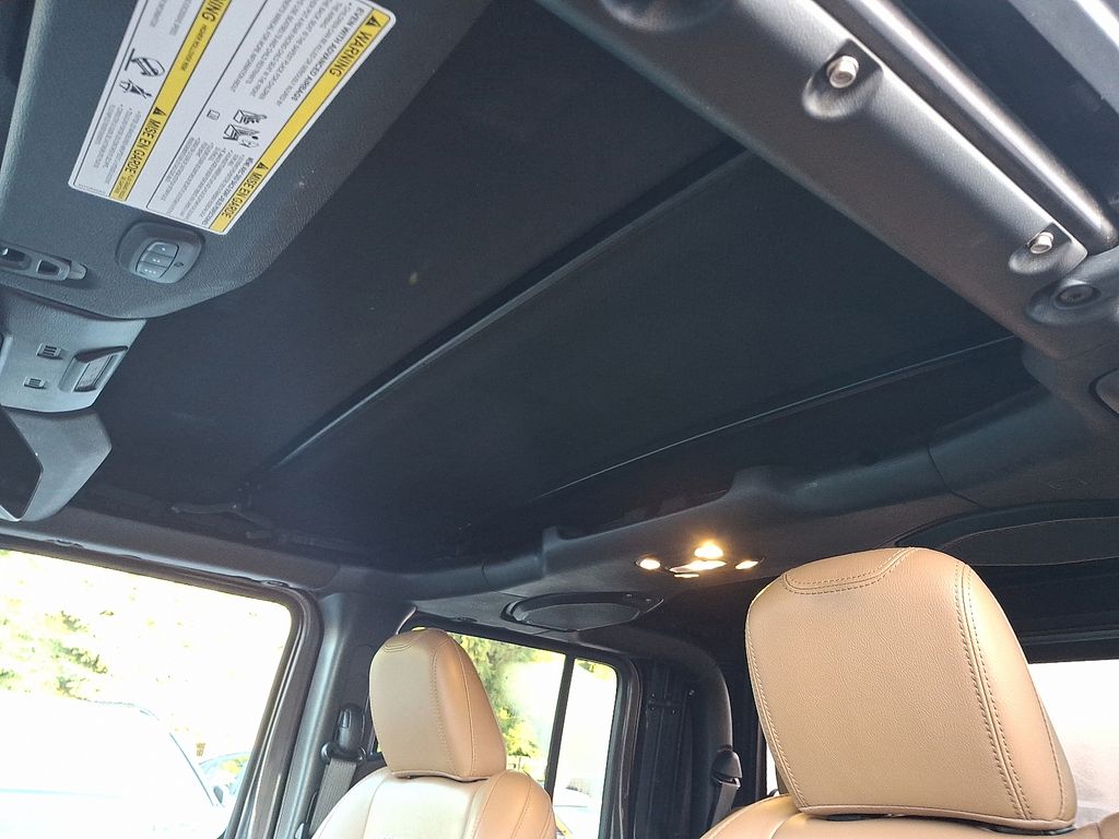 Thumbnail: 2020 Jeep Gladiator - 12
