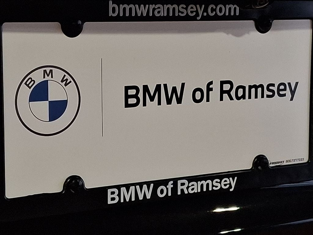 Thumbnail: 2022 Honda Insight - 30