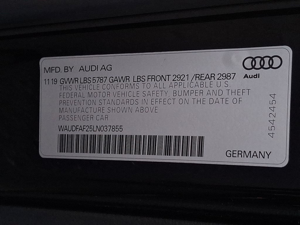 Thumbnail: 2020 Audi S6 - 24