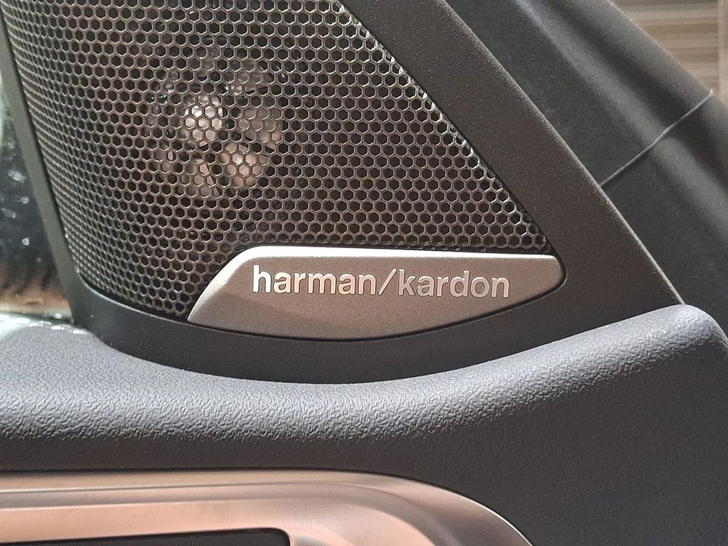 Thumbnail: 2025 BMW 4 Series - 25