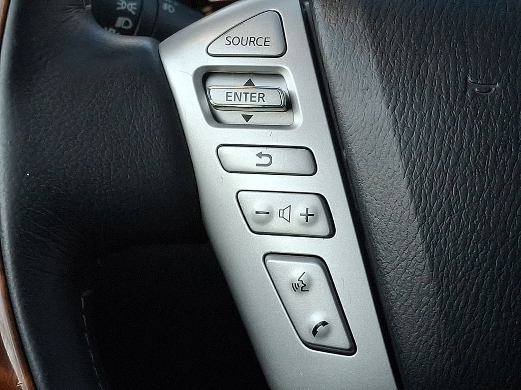 Thumbnail: 2016 INFINITI QX80 - 20