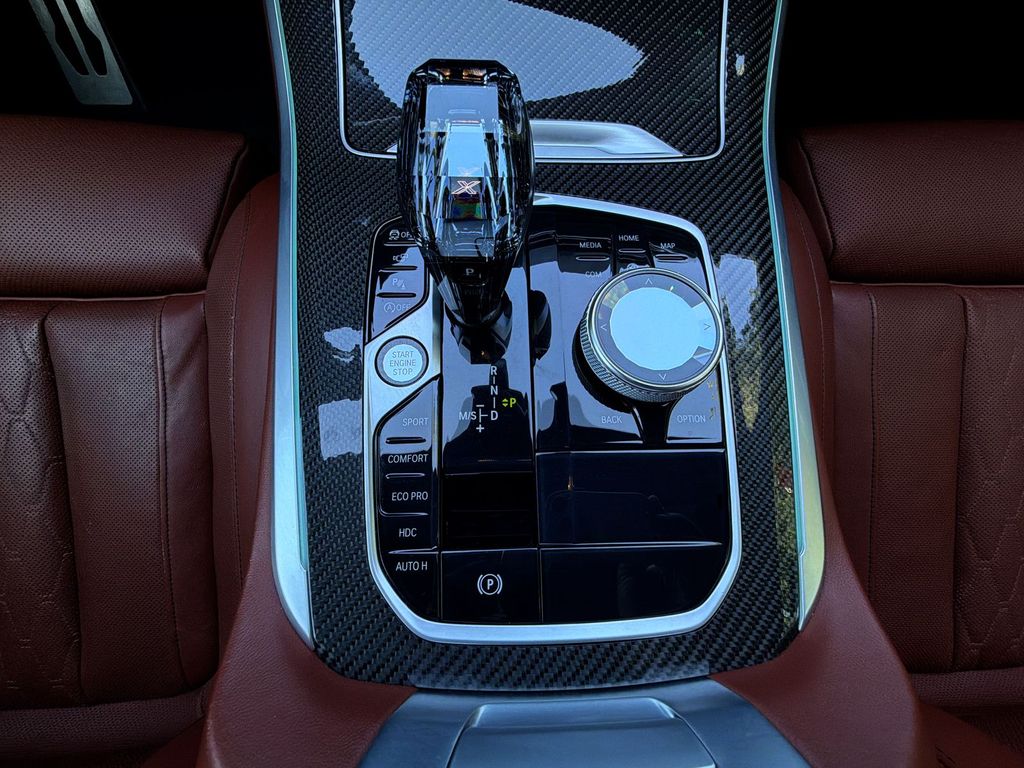 Thumbnail: 2022 BMW X5 - 25
