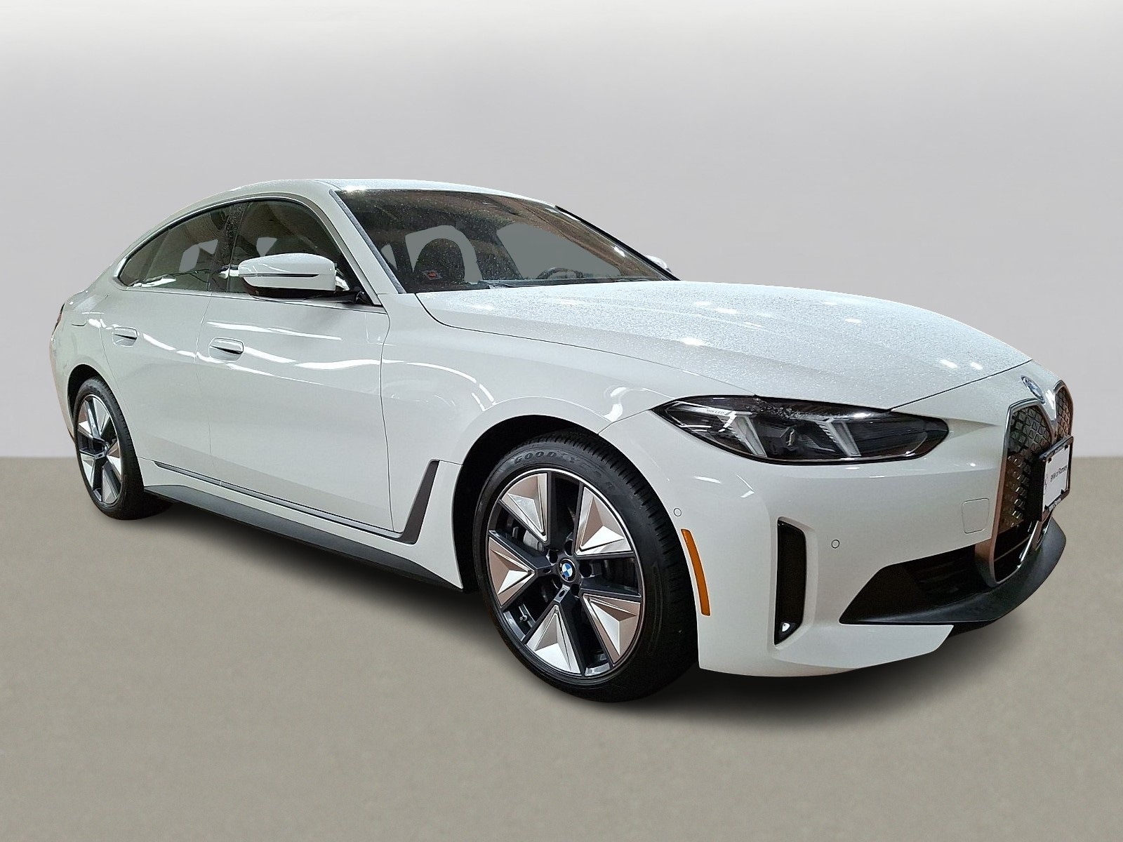 Thumbnail: 2025 BMW i4 - 2