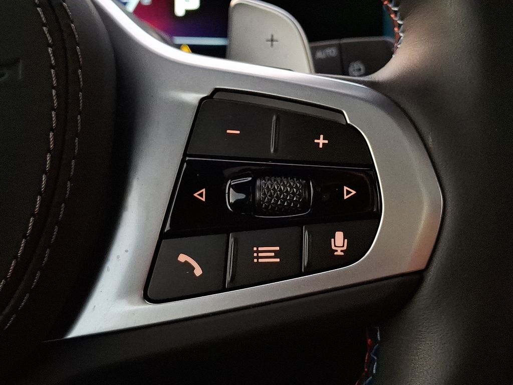 Thumbnail: 2025 BMW X7 - 14