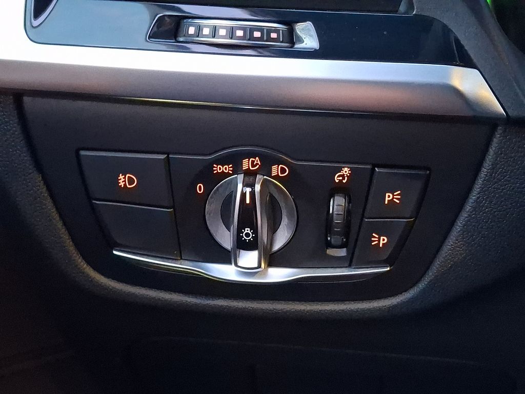 Thumbnail: 2020 BMW X3 - 23