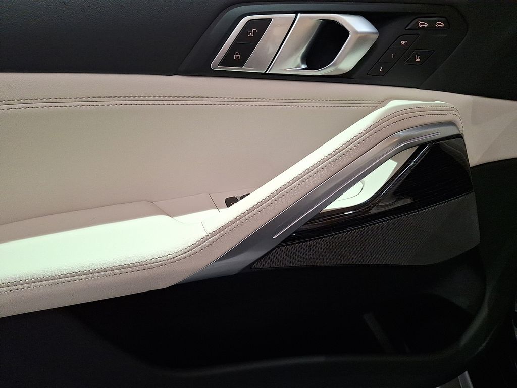 Thumbnail: 2027 BMW X6 - 5