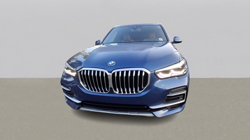 Thumbnail: 2023 BMW X5 - 3