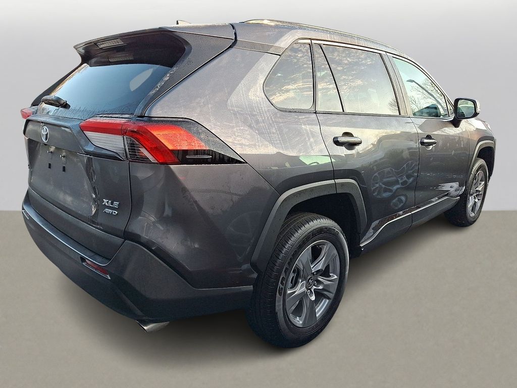 Thumbnail: 2025 Toyota RAV4 - 4