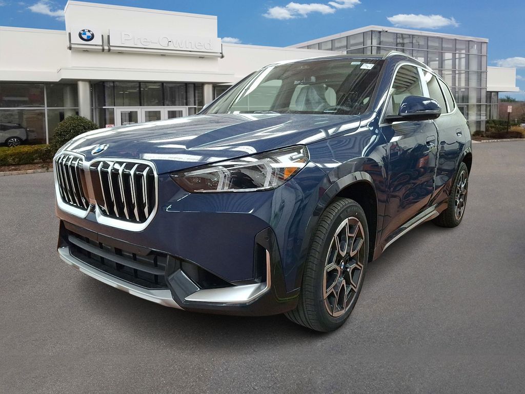 Thumbnail: 2026 BMW X1 - 1