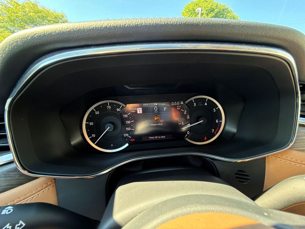 Thumbnail: 2022 Jaguar F-Pace - 26