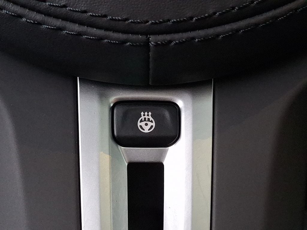 Thumbnail: 2025 BMW X4 - 20