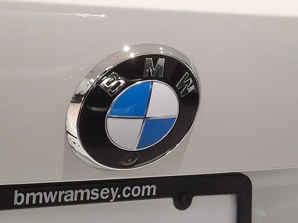 Thumbnail: 2026 BMW 4 Series - 8