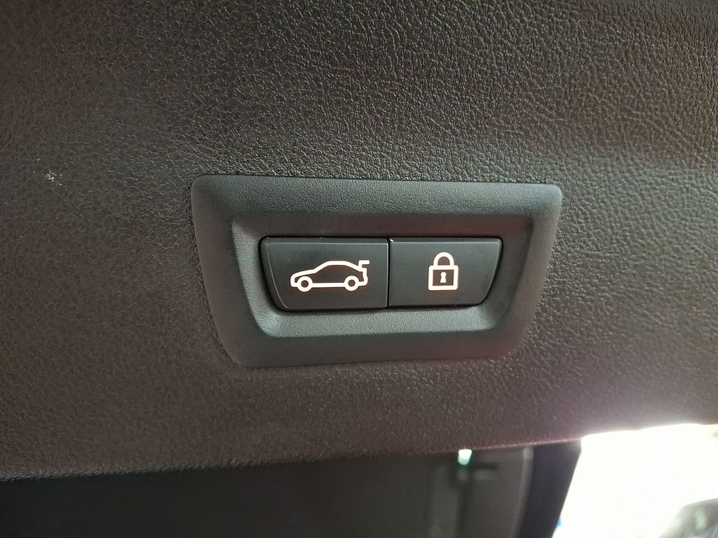 Thumbnail: 2020 BMW X4 - 28