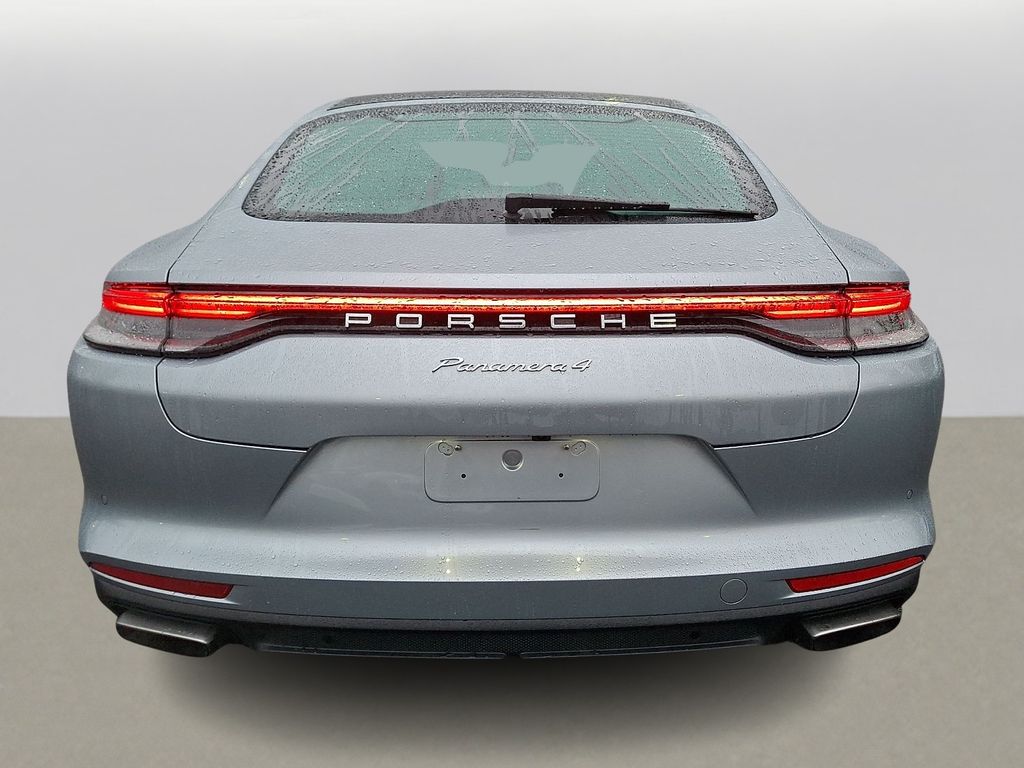 Thumbnail: 2023 Porsche Panamera - 5