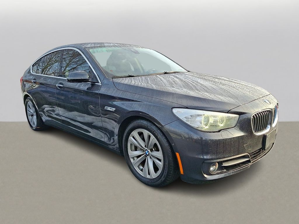 Thumbnail: 2017 BMW 5 Series - 3