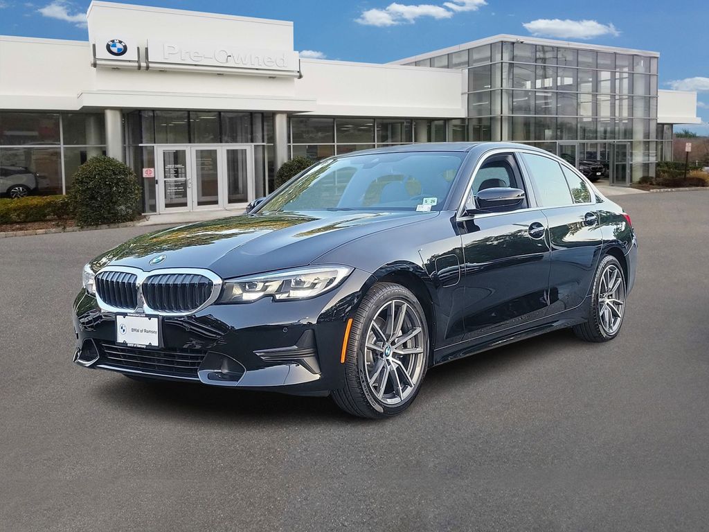 2021 BMW 3 Series 330e xDrive -
                Ramsey, NJ