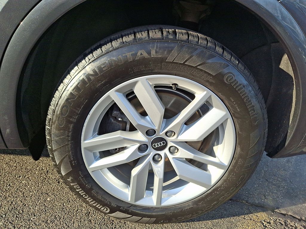 Thumbnail: 2022 Audi Q5 - 7