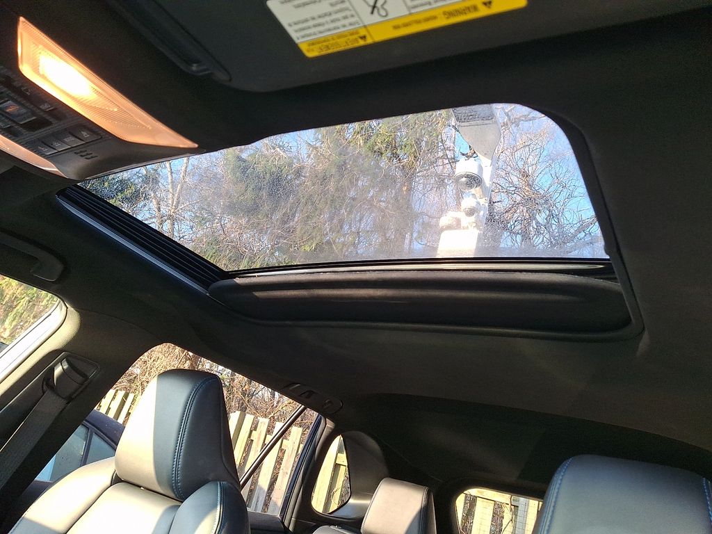 Thumbnail: 2020 Toyota RAV4 - 11