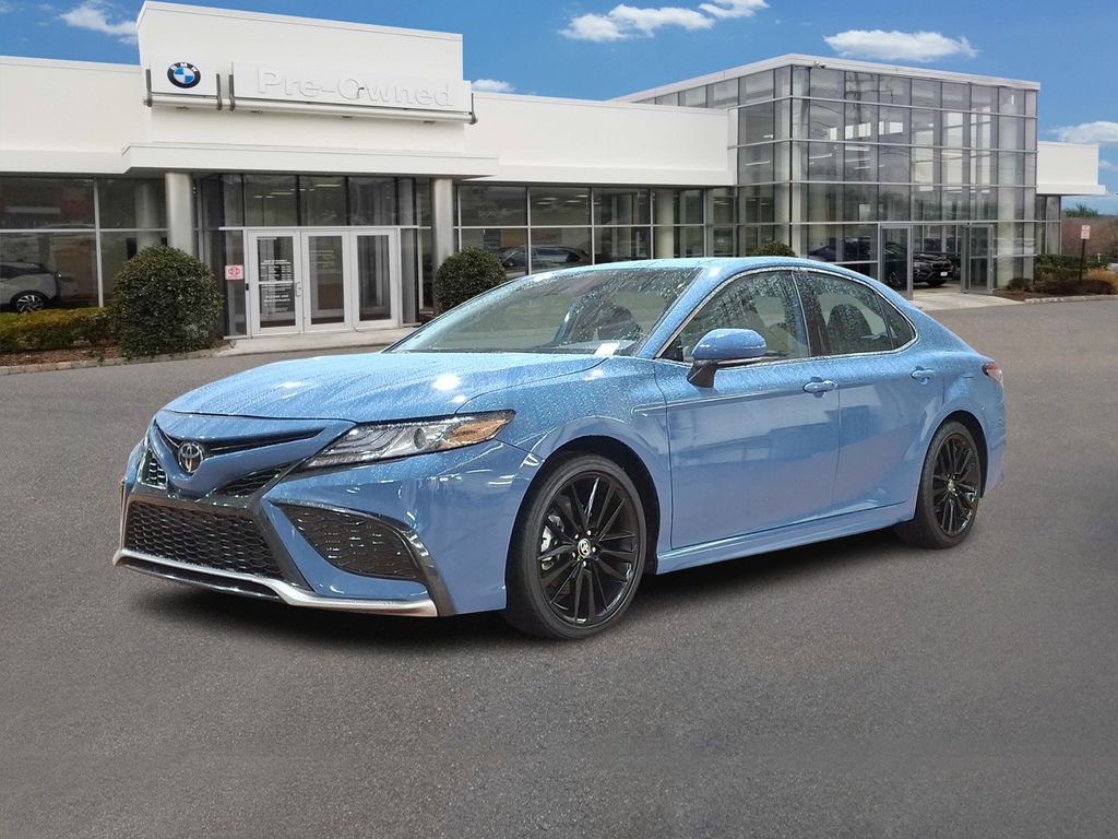 2024 Toyota Camry XSE's photo