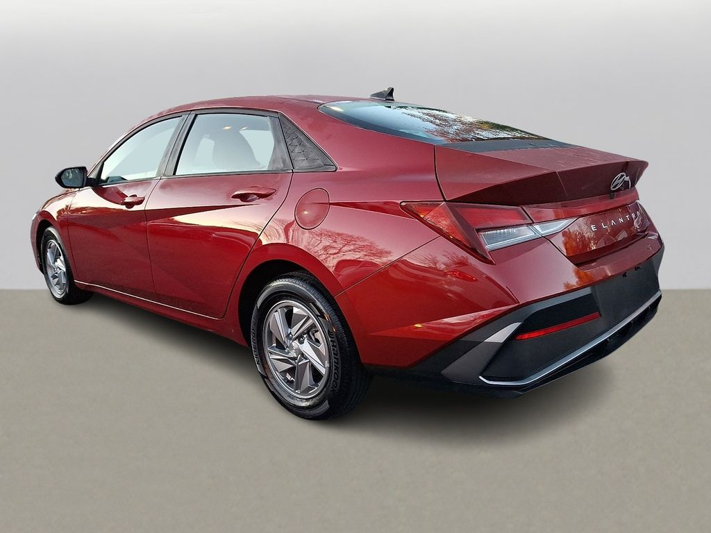 Thumbnail: 2025 Hyundai Elantra - 5