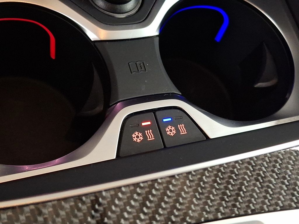 Thumbnail: 2025 BMW X7 - 23