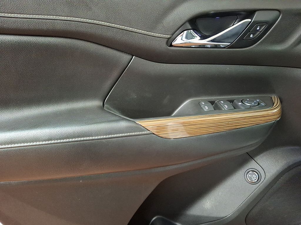 Thumbnail: 2021 GMC Acadia - 9