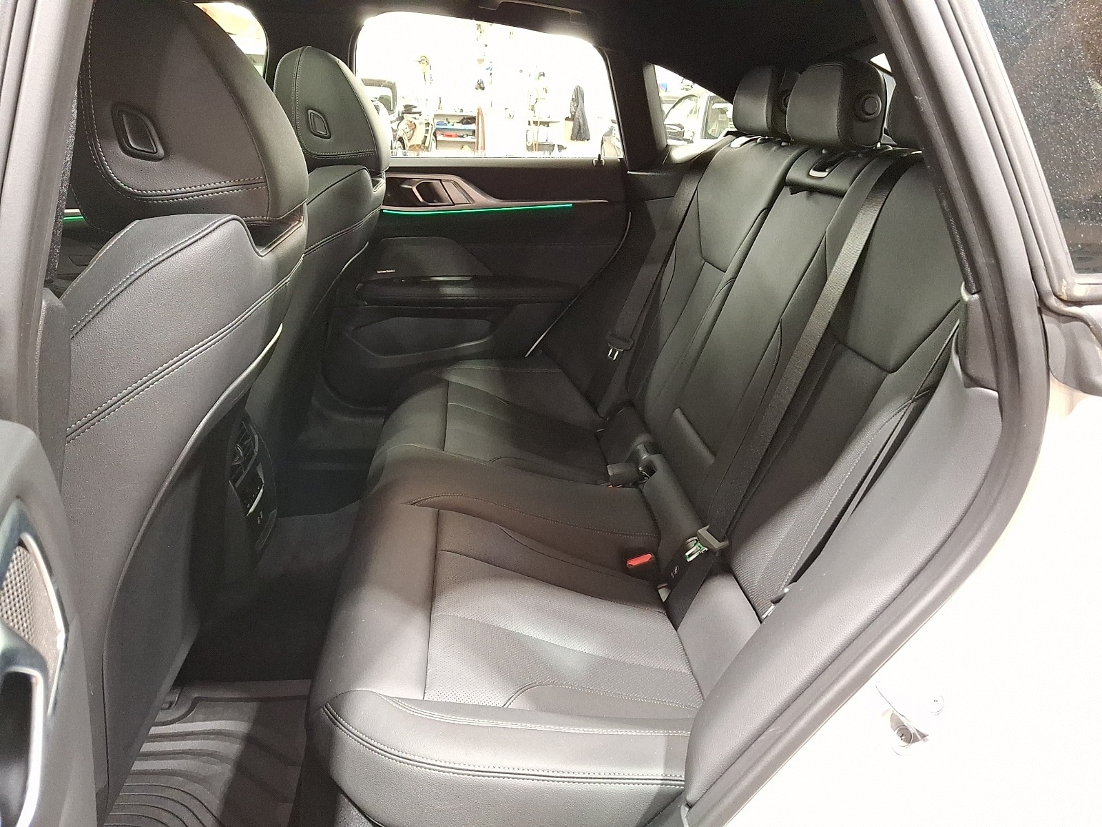 Thumbnail: 2025 BMW i4 - 7