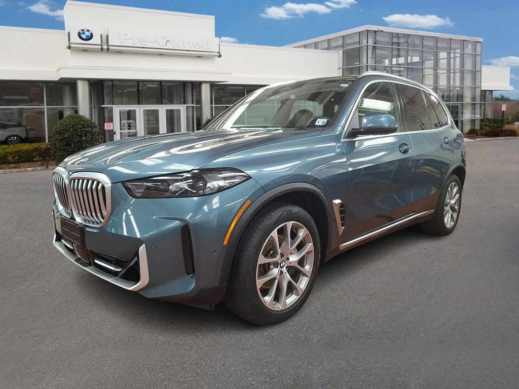 Thumbnail: 2024 BMW X5 - 1