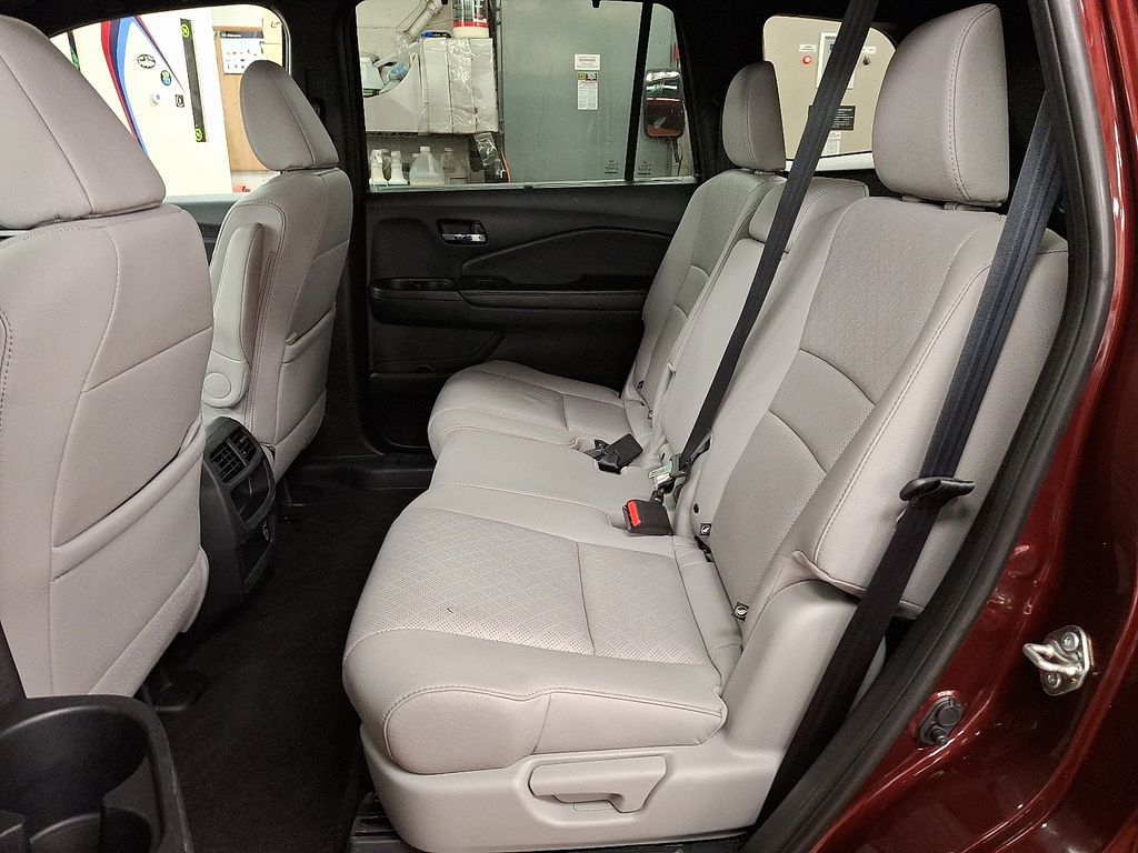 Thumbnail: 2020 Honda Passport - 8