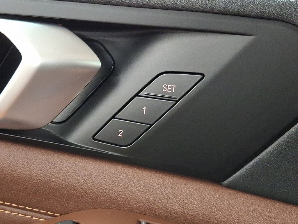 Thumbnail: 2024 BMW X5 - 23