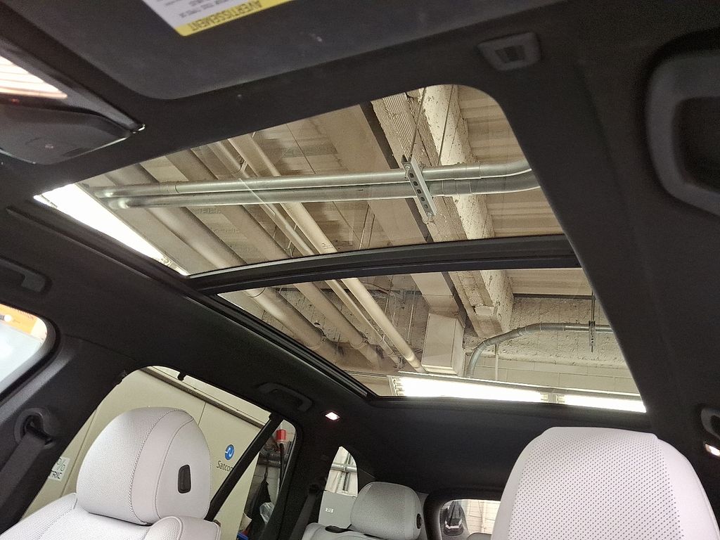 Thumbnail: 2023 BMW X5 - 10