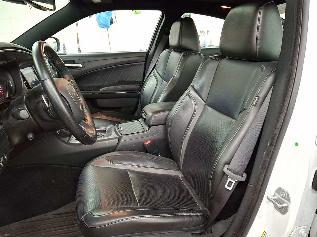 Thumbnail: 2021 Dodge Charger - 10