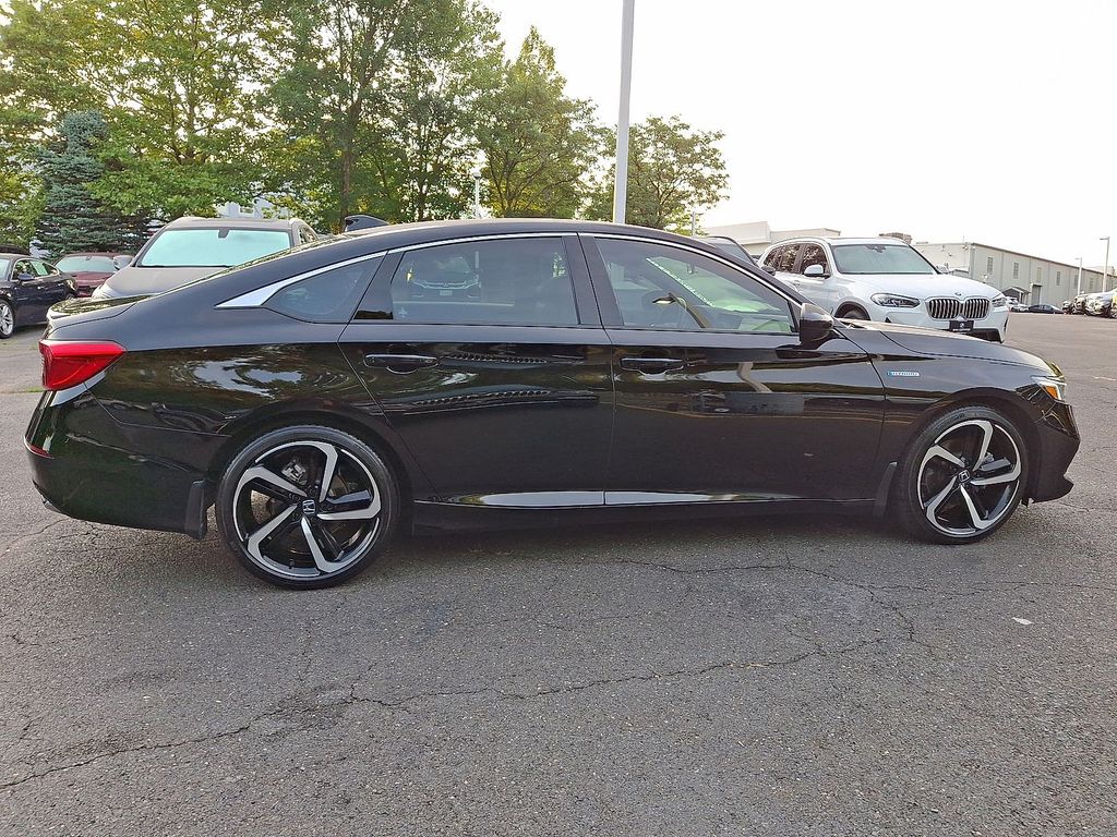 Thumbnail: 2022 Honda Accord - 25
