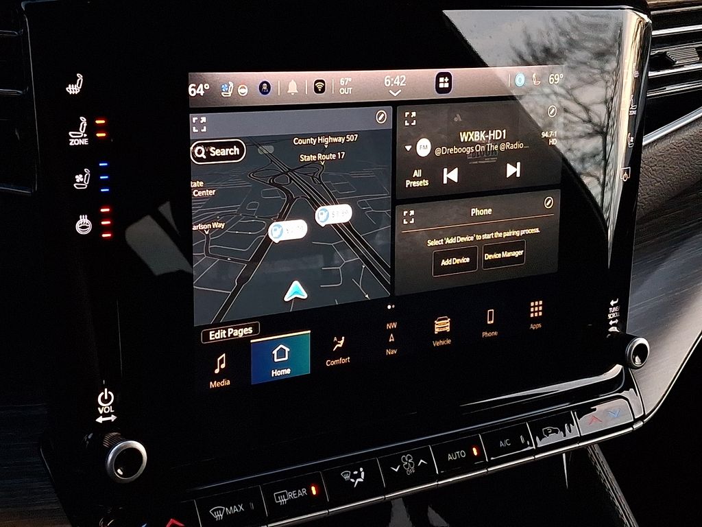 Thumbnail: 2024 Jeep Wagoneer - 14