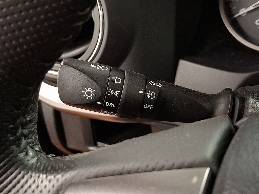 2019 Toyota Tacoma  22