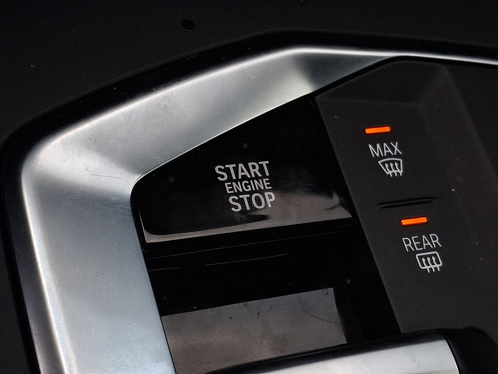 Thumbnail: 2025 BMW 2 Series - 14